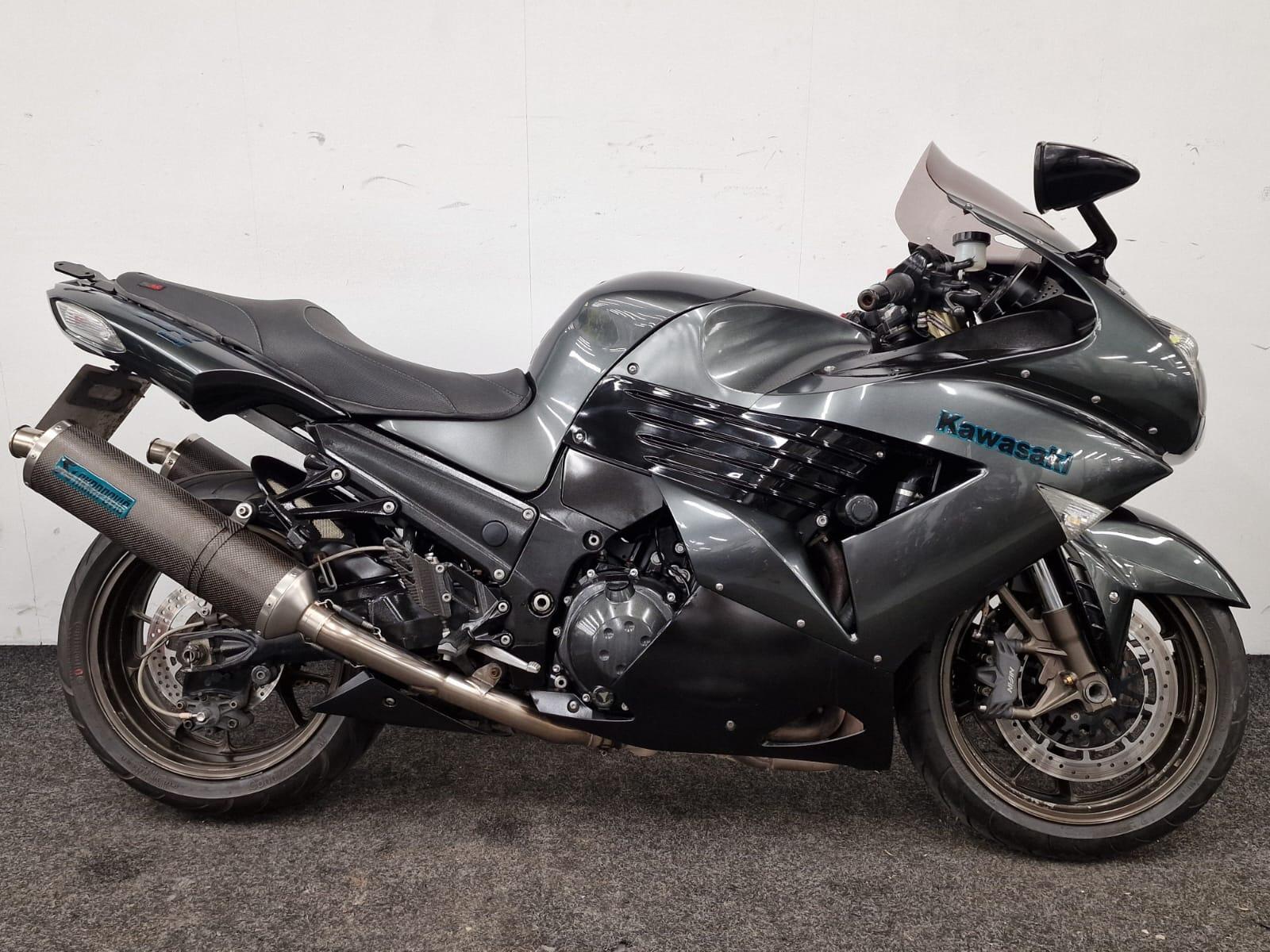 ZX-14R 12-15 ZXT40F/E(ZXT40EE) アールズギア フルEXツインマフラー